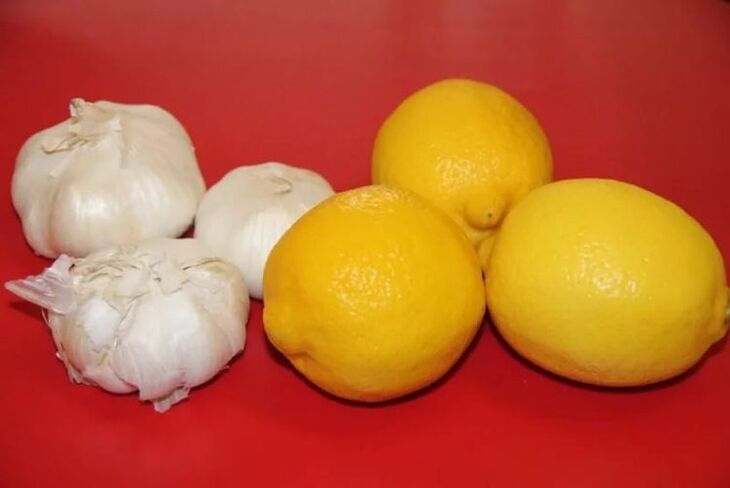 bawang bodas jeung lemon pikeun parasit